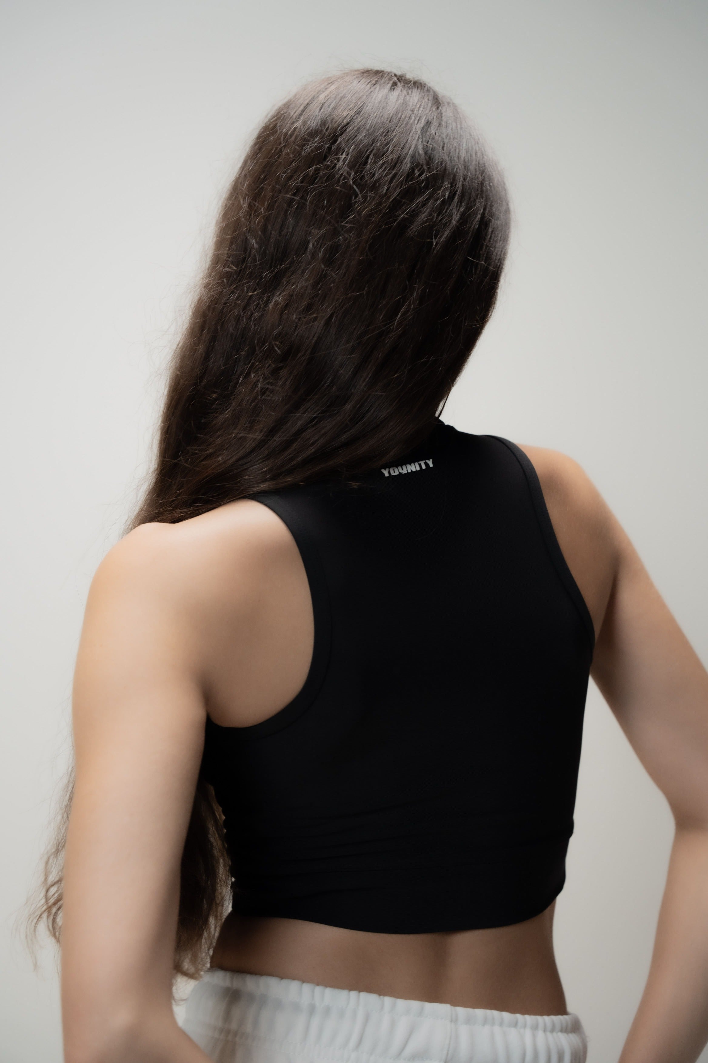Younity Halo Crop