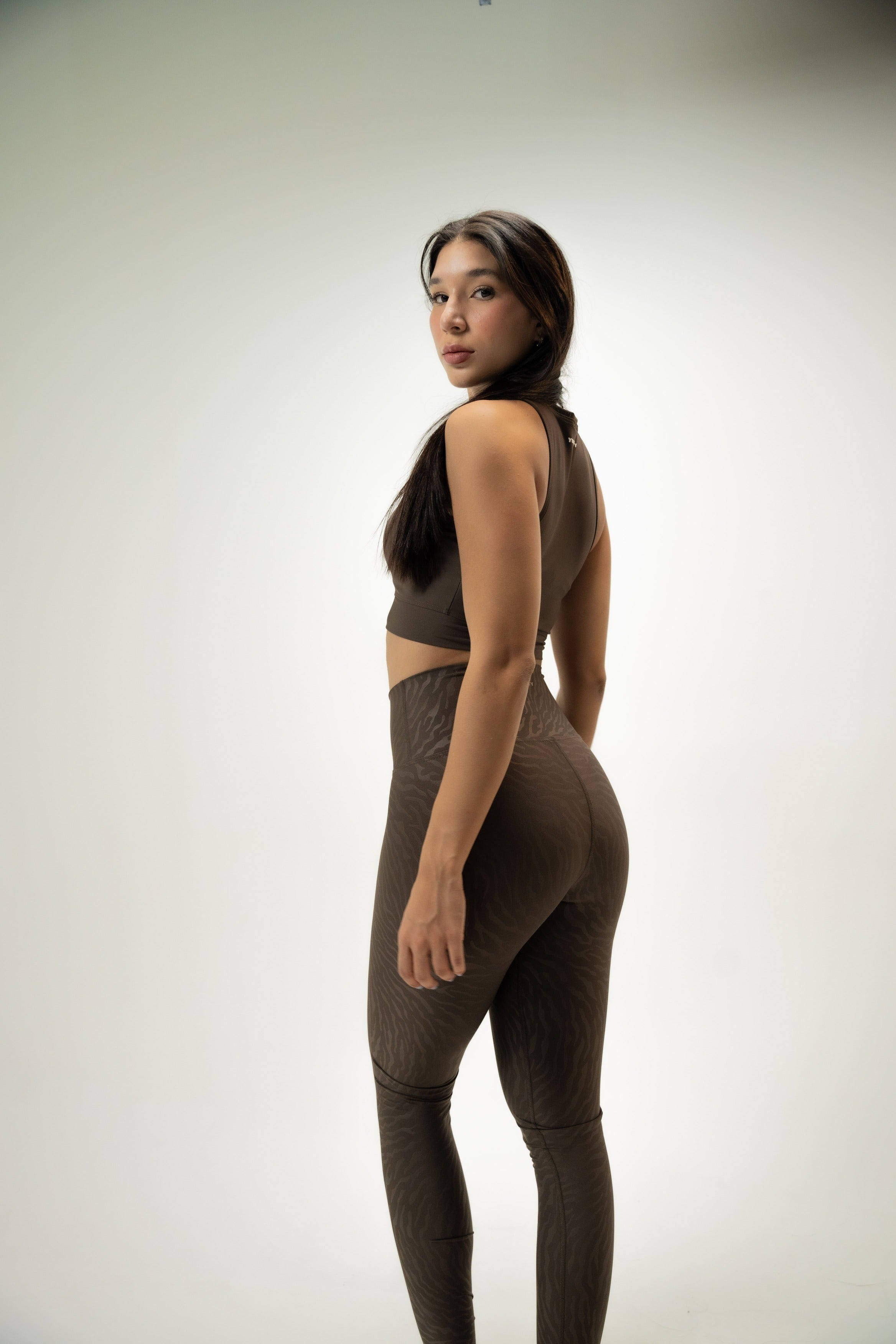 Younity Tigra Tight